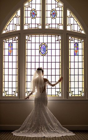first look wedding photos